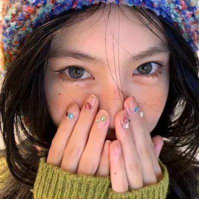 女学生和亨利先生
